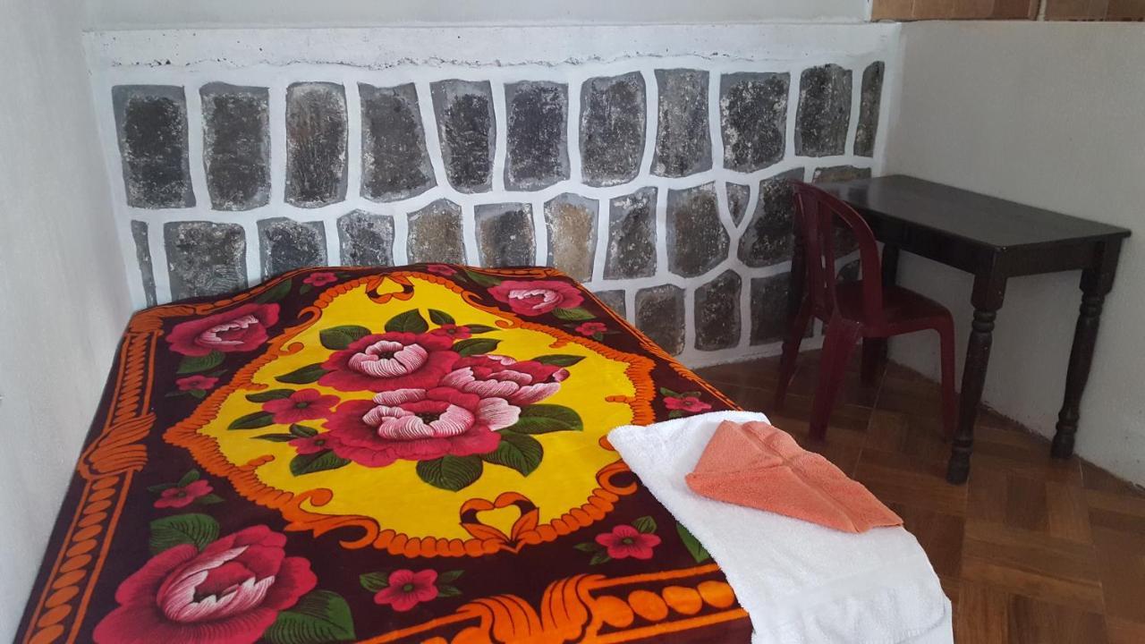 Casa Llemo Appartement San Pedro La Laguna Buitenkant foto